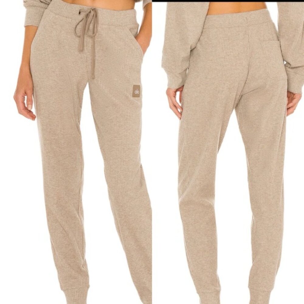 Alo Gravel Heather Tan Ribbed Muse Jogger Size S